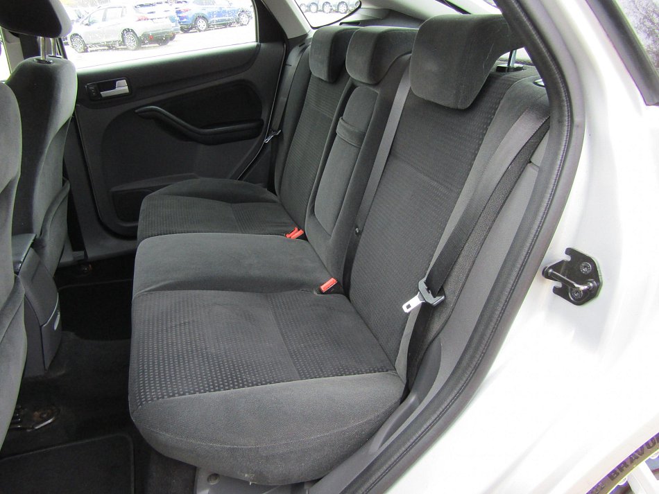 Ford Focus 1.8 16V 