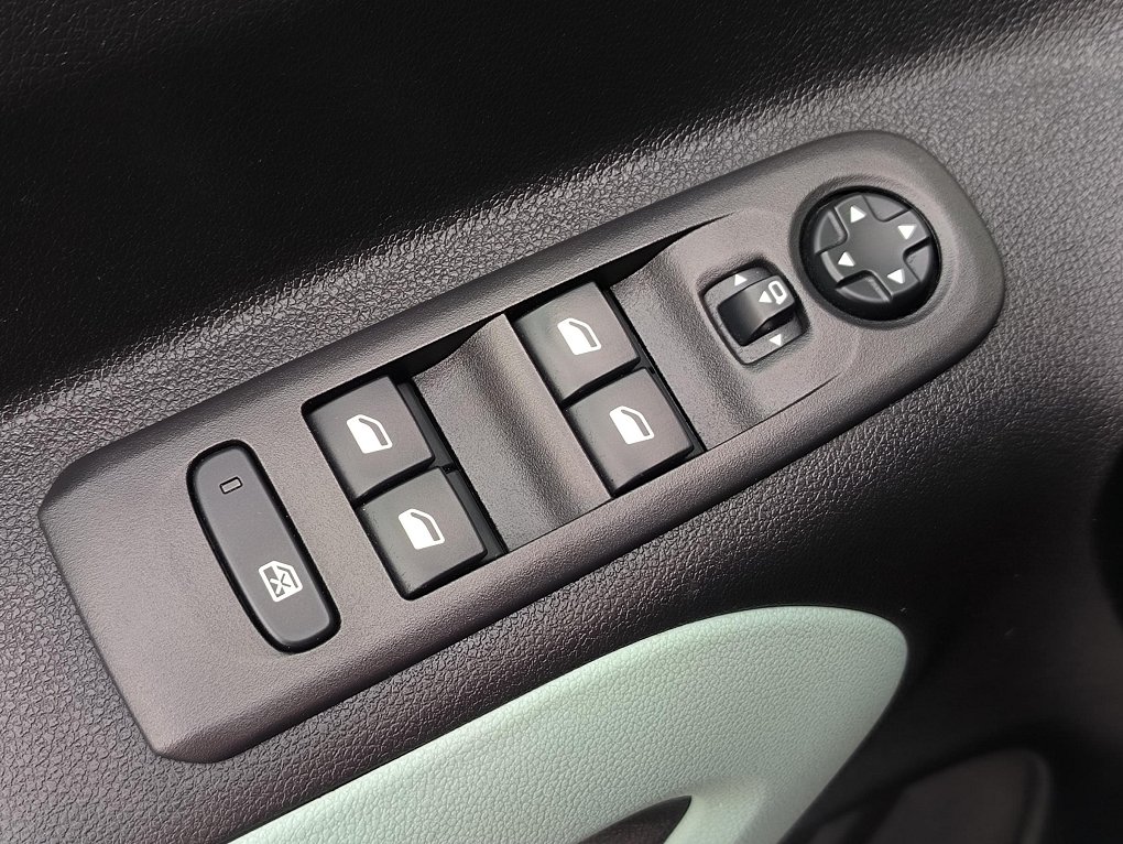 Citroën Berlingo 1.5HDi  MAXi 7míst