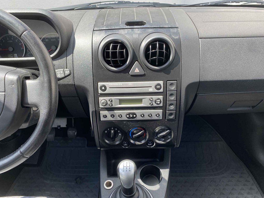 Ford Fusion 1.6i 