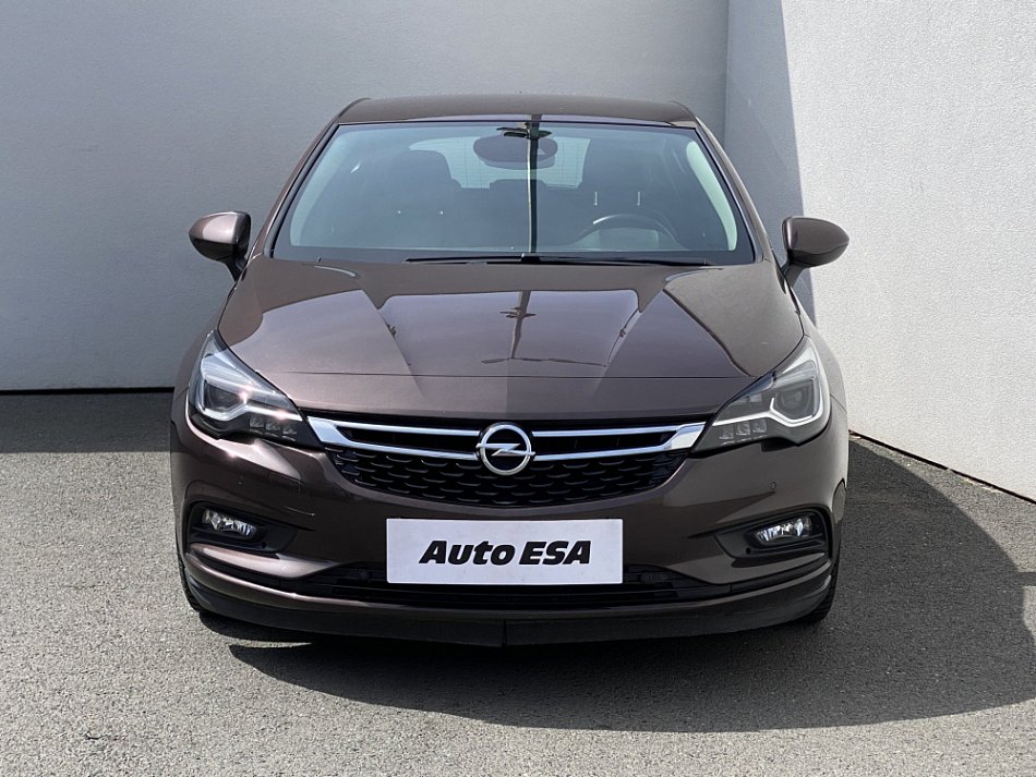 Opel Astra 1.4 SiDi Innovation