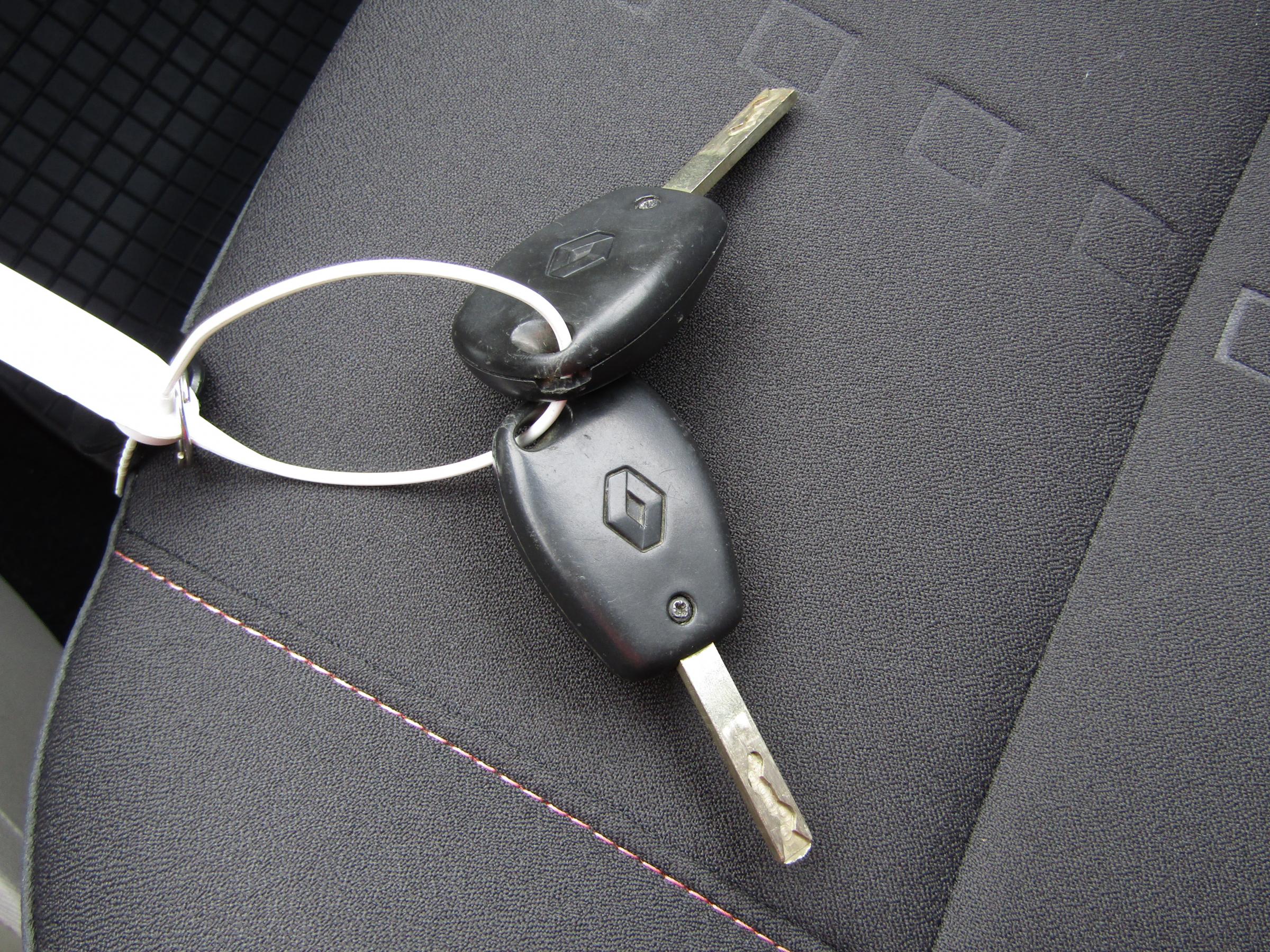 Renault Twingo, 2008 - pohled č. 18
