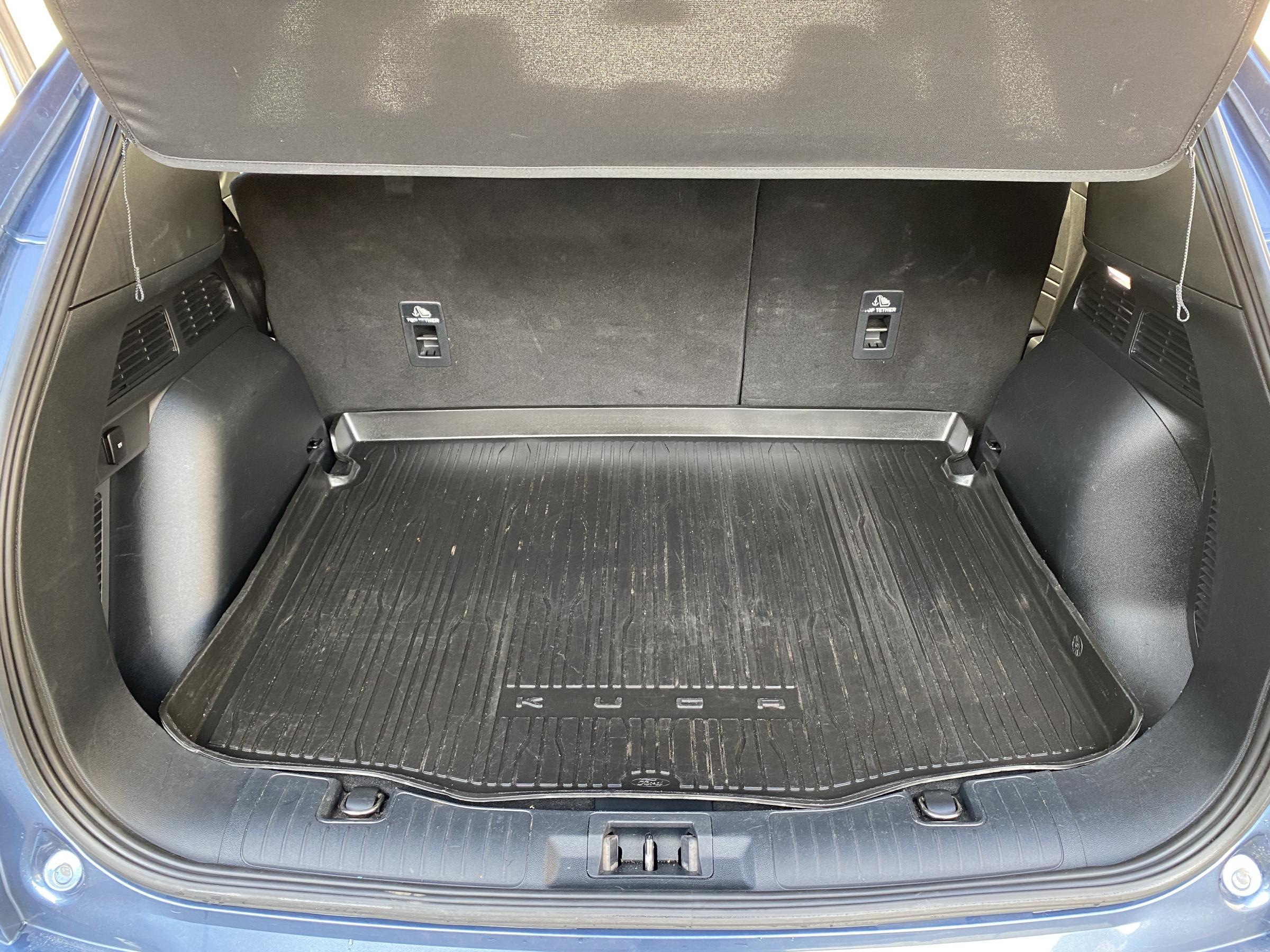 Ford Kuga, 2022 - pohled č. 7