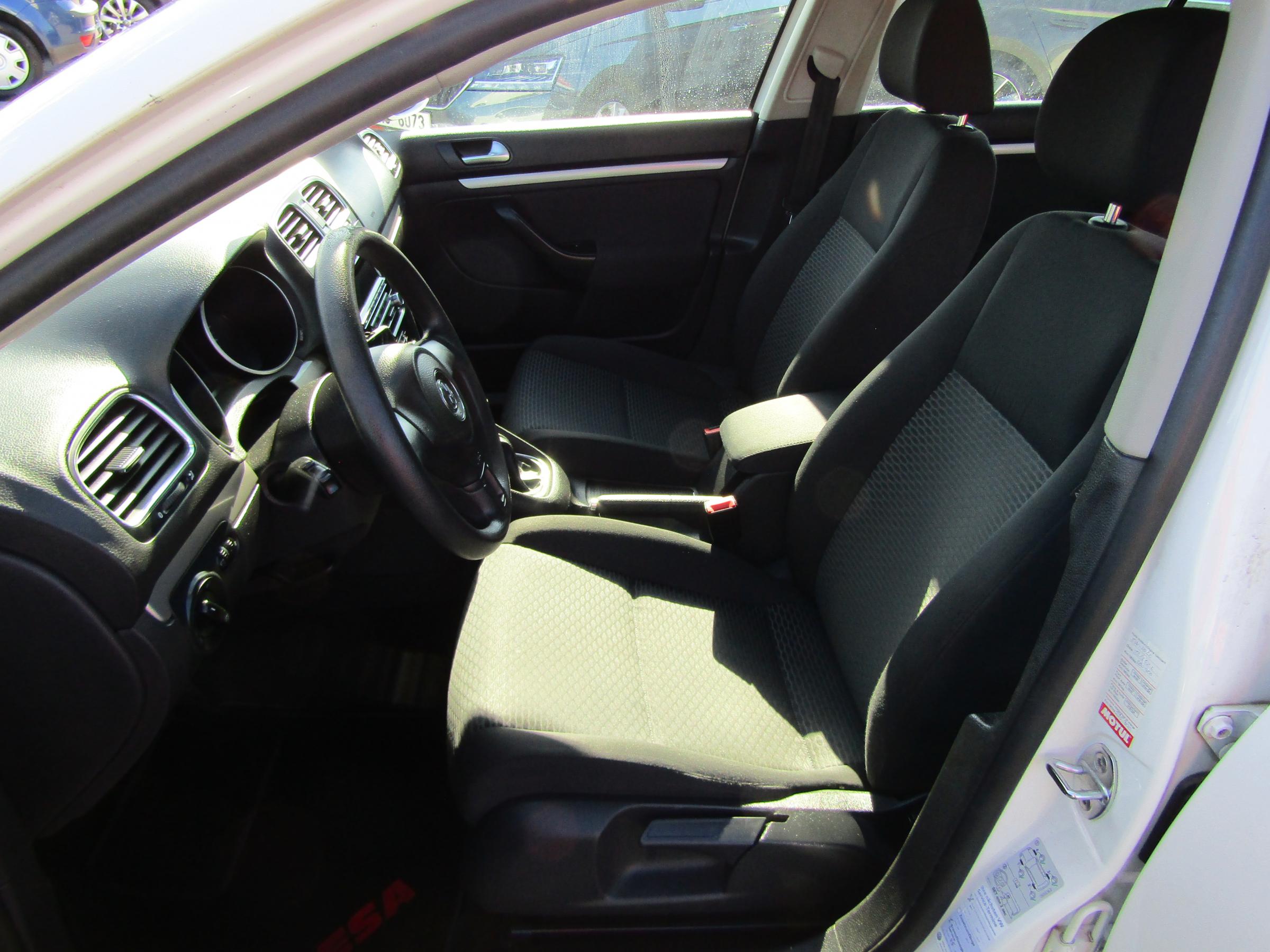 Volkswagen Golf, 2013 - pohled č. 10