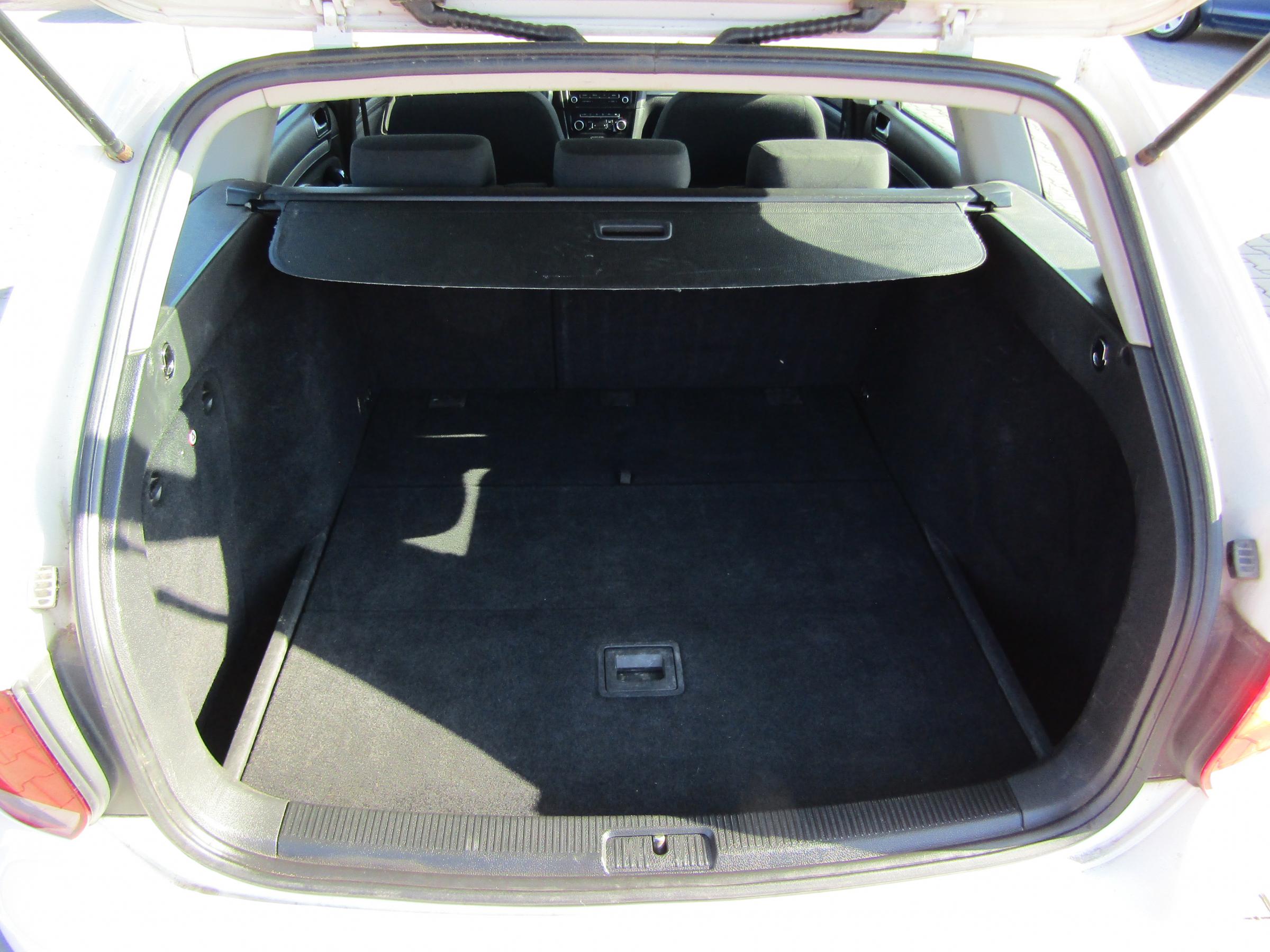 Volkswagen Golf, 2013 - pohled č. 8