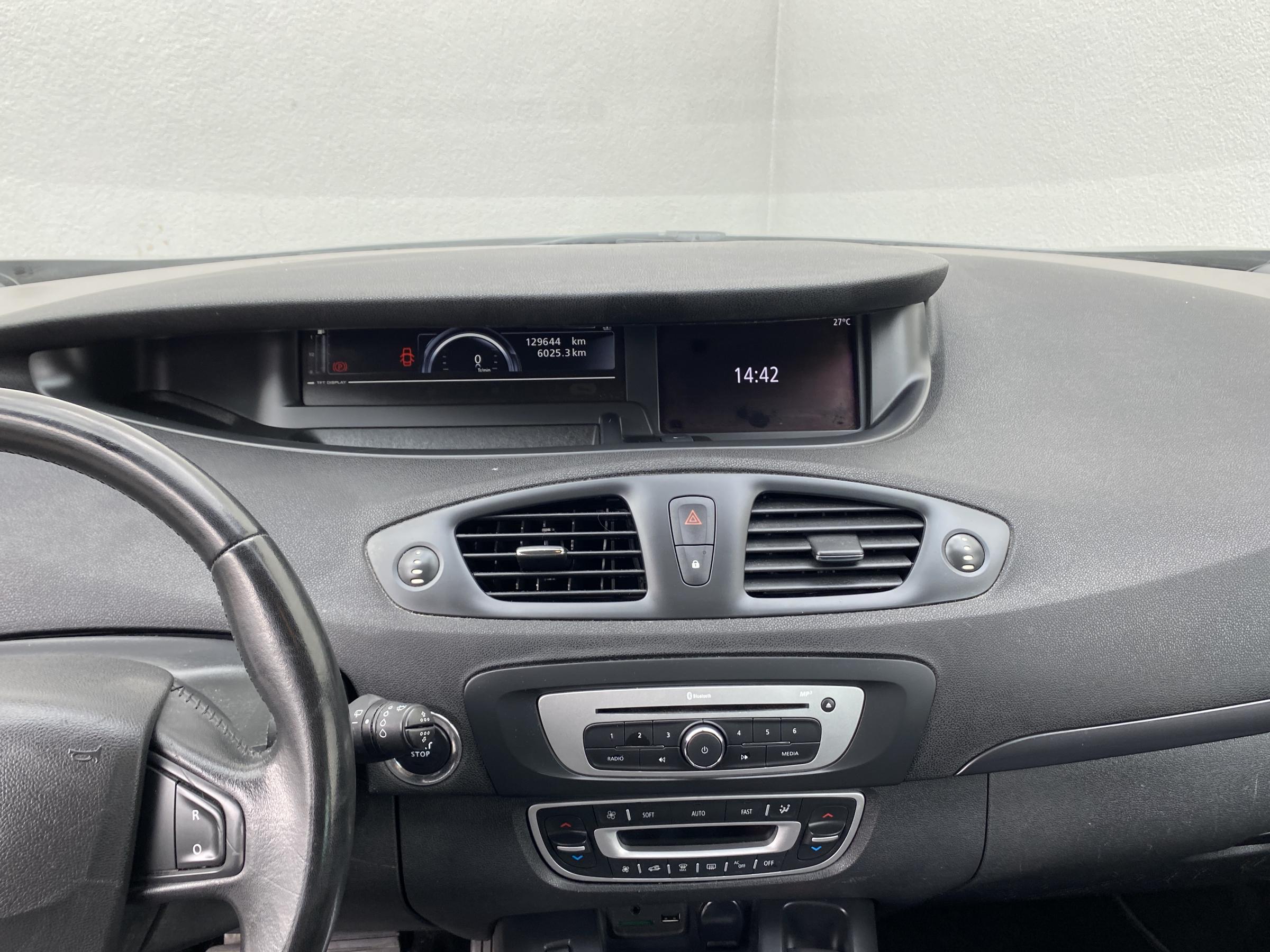 Renault Scénic, 2015 - pohled č. 10