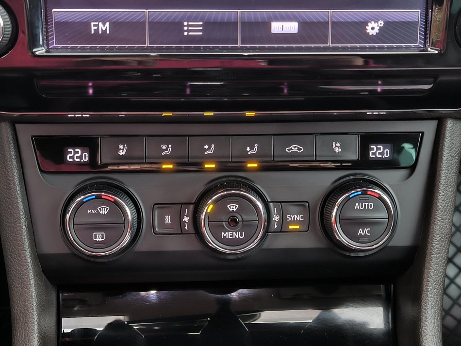 Škoda Superb III 2.0 TDi 