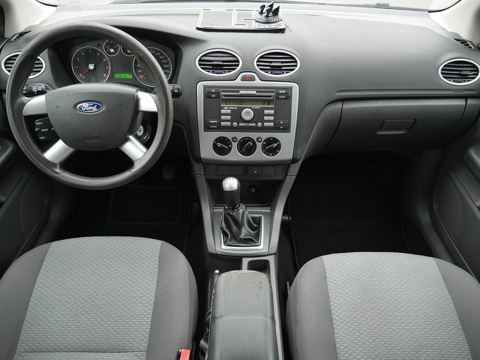 Ford Focus 1.6i 
