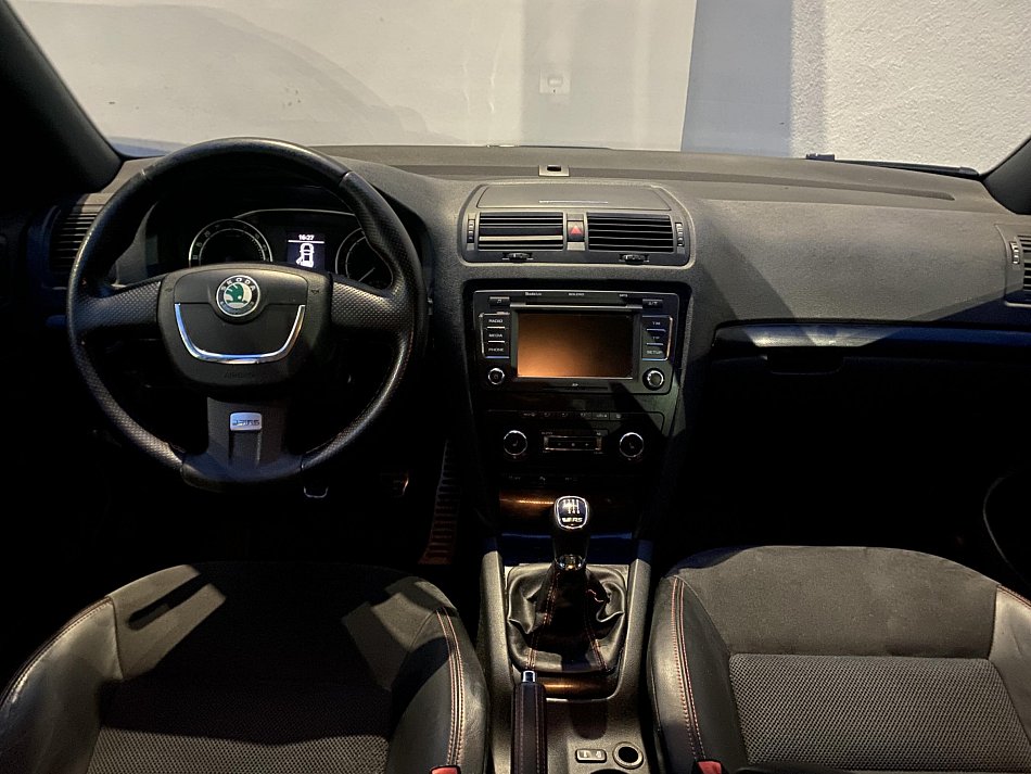 Škoda Octavia II 2.0 TDI 