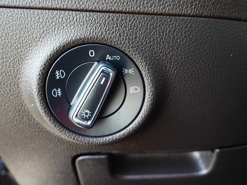 Škoda Superb III 2.0 TDi L&K