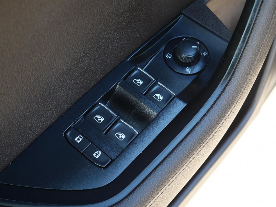 Škoda Superb III 2.0 TDi L&K