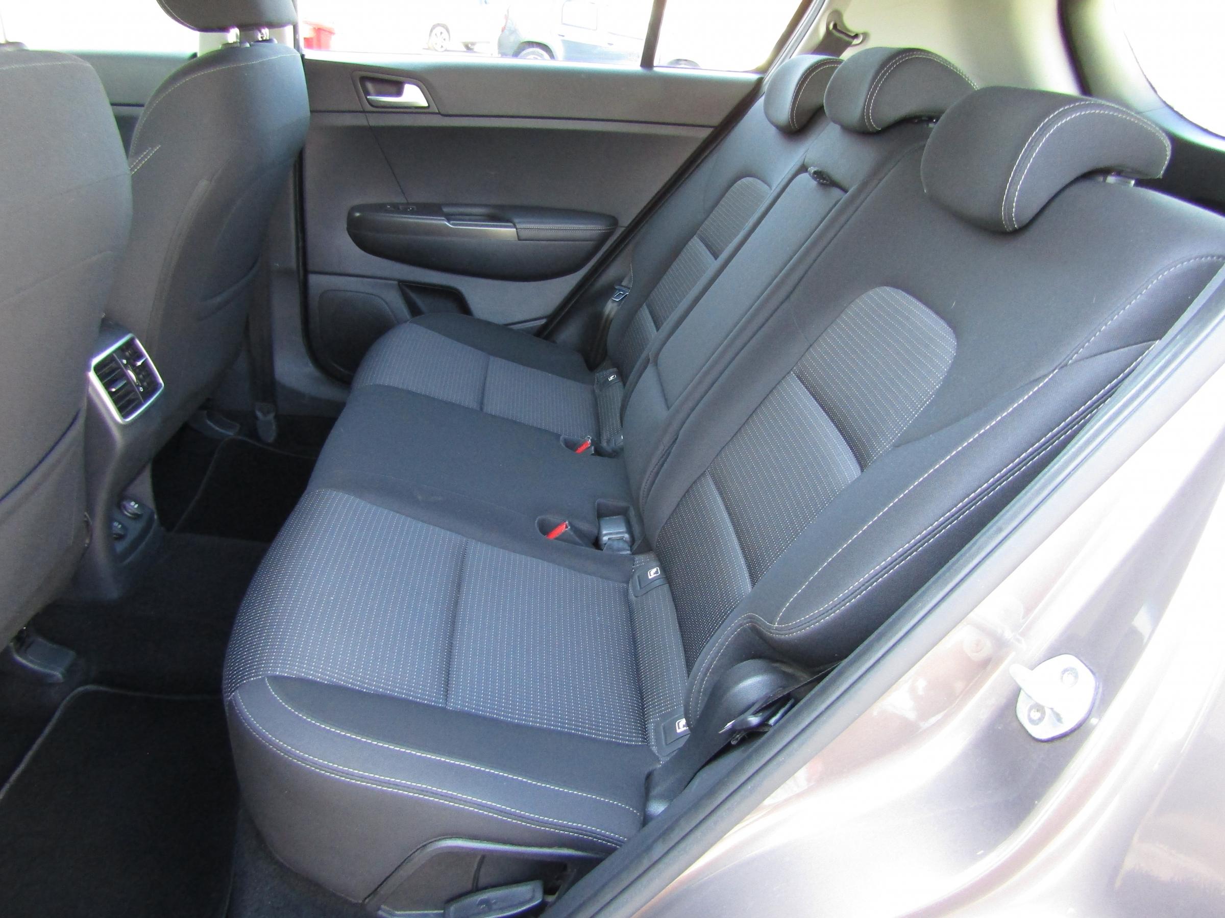 Kia Sportage, 2018 - pohled č. 10