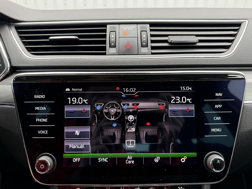 Škoda Superb III 2.0 TDi Scout