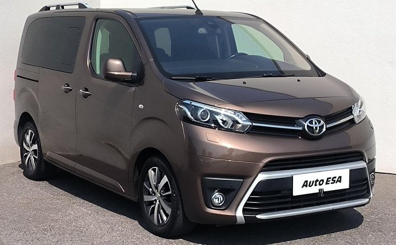 Toyota ProAce Verso 2.0D-4D Family L3 LUX