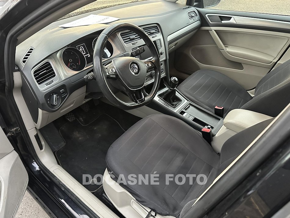 Volkswagen Golf 1.6 TDi Comfortline Business
