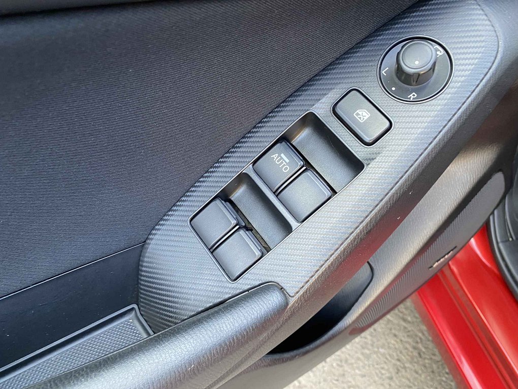 Mazda 3 2.0 i Sport