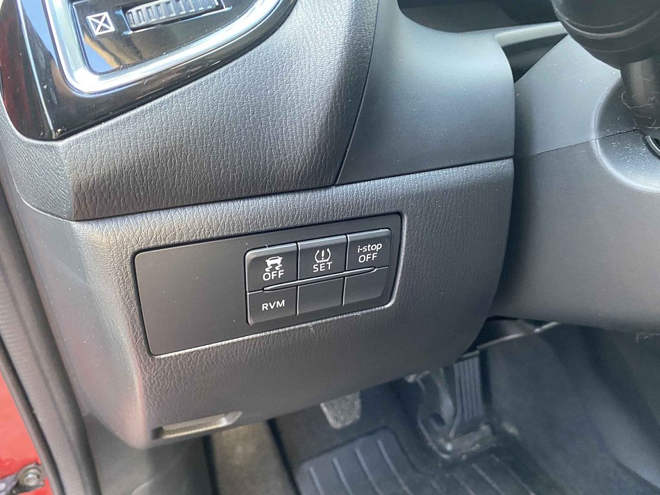 Mazda 3 2.0 i Sport
