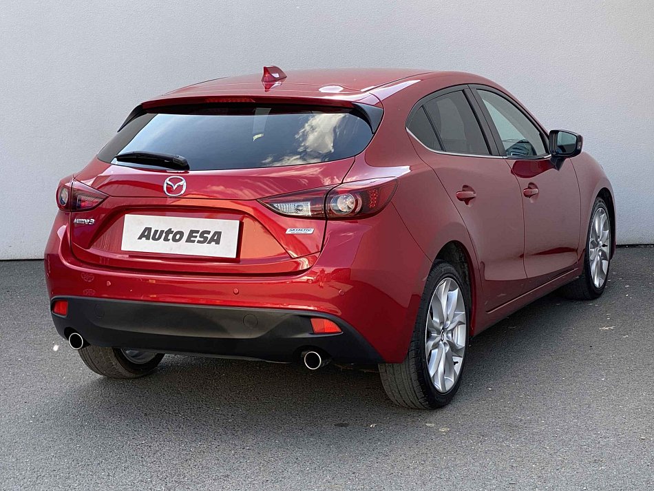 Mazda 3 2.0 i Sport