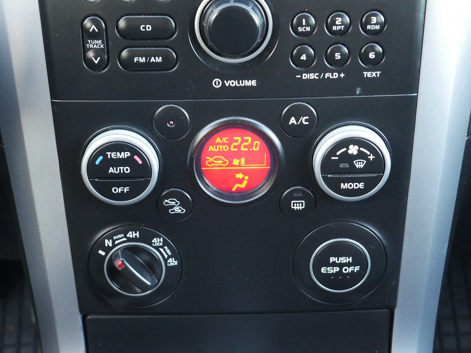 Suzuki Grand Vitara 2.4.i  4x4