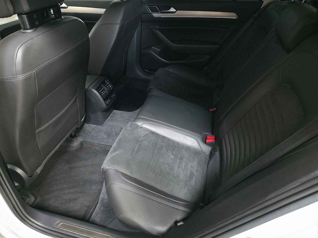 Volkswagen Passat 2.0TDi 