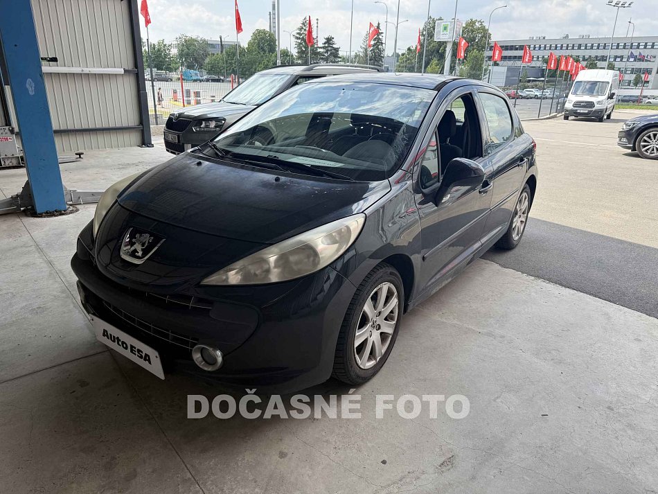 Peugeot 207 1.6i 