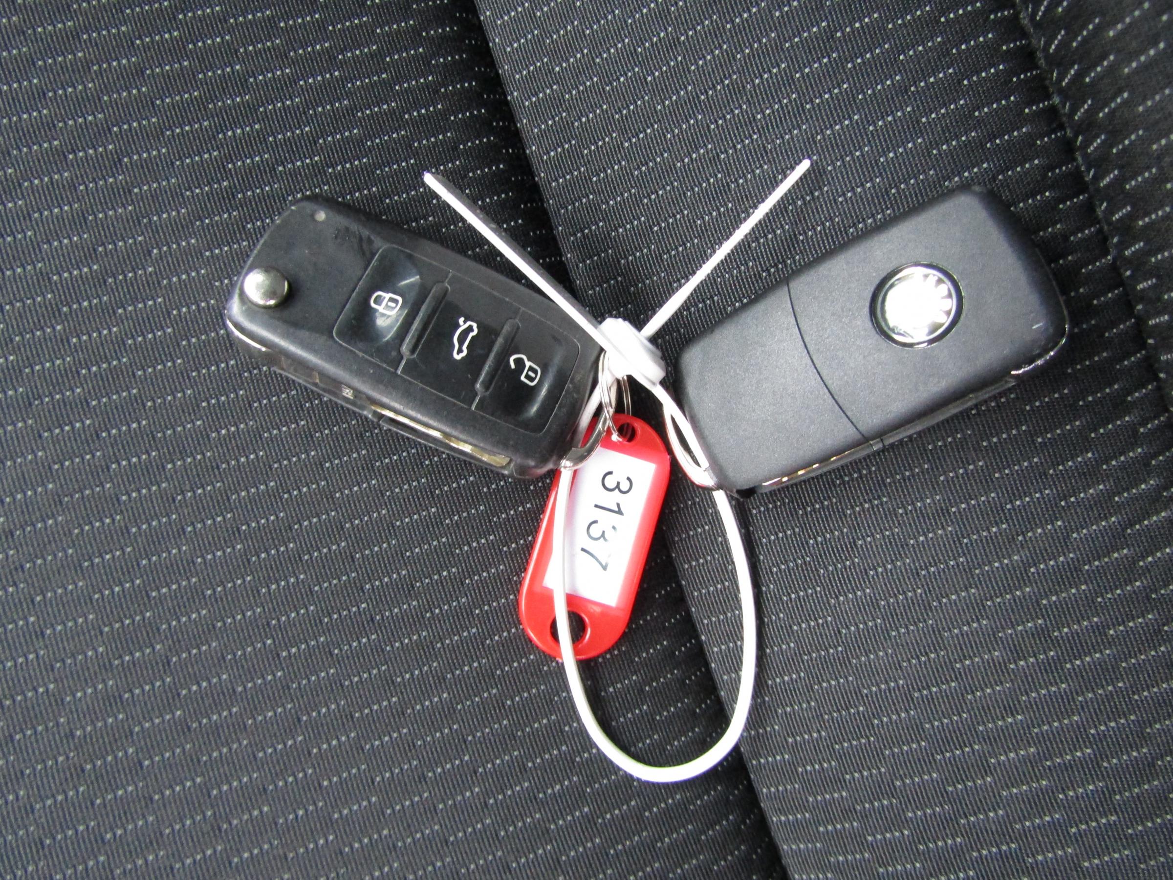 Škoda Rapid, 2015 - pohled č. 17