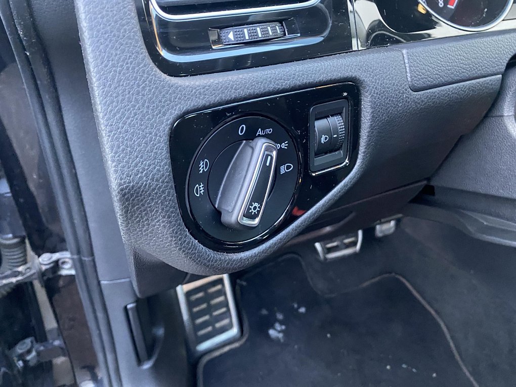 Volkswagen Golf 1.4TSI 