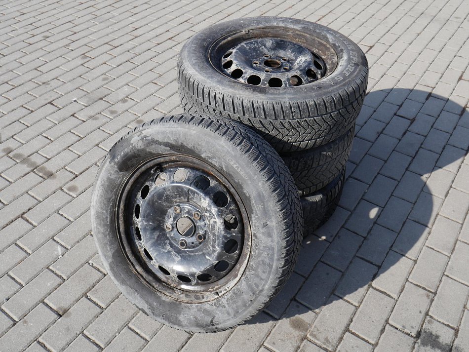 Škoda Karoq 1.6 TDi Soleil