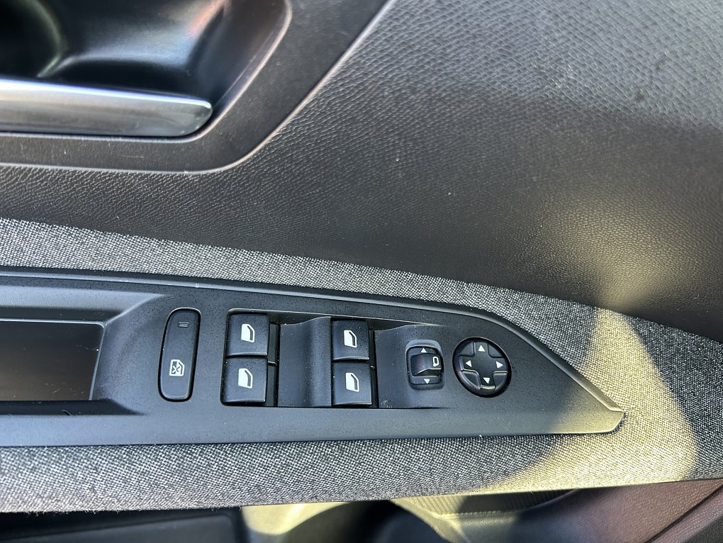 Peugeot 3008 1.6 HDi 