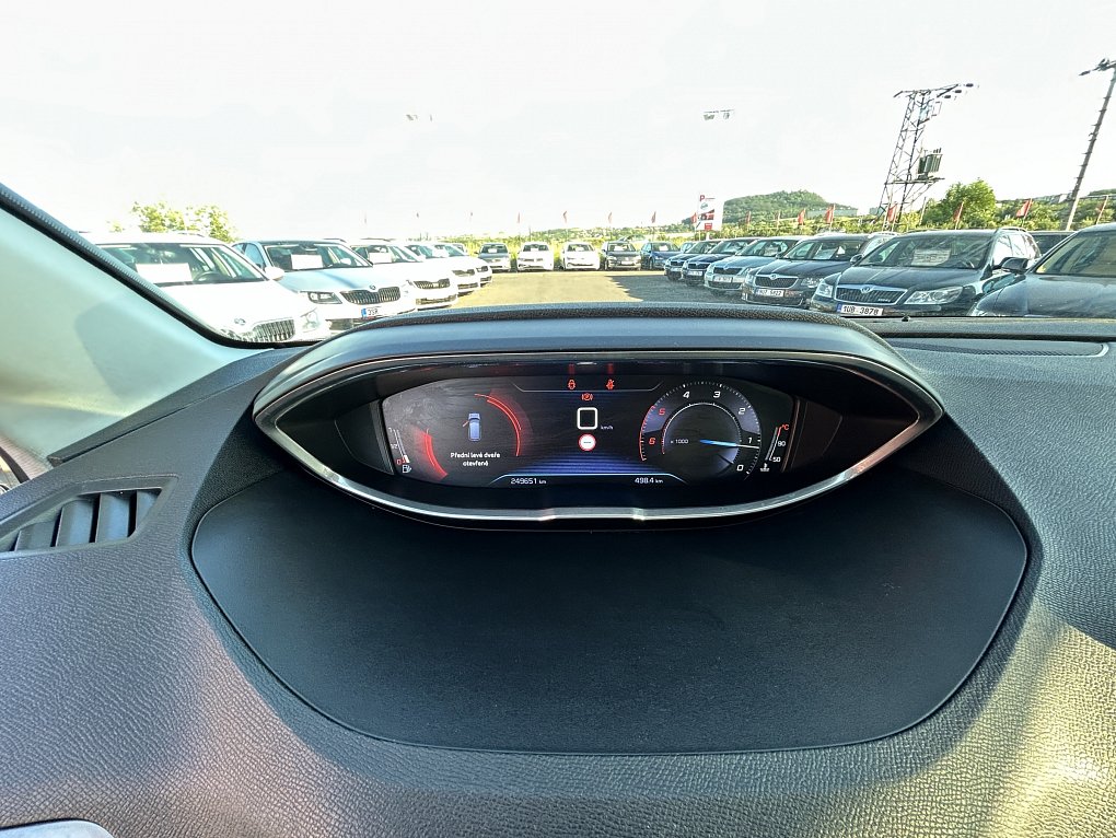Peugeot 3008 1.6 HDi 