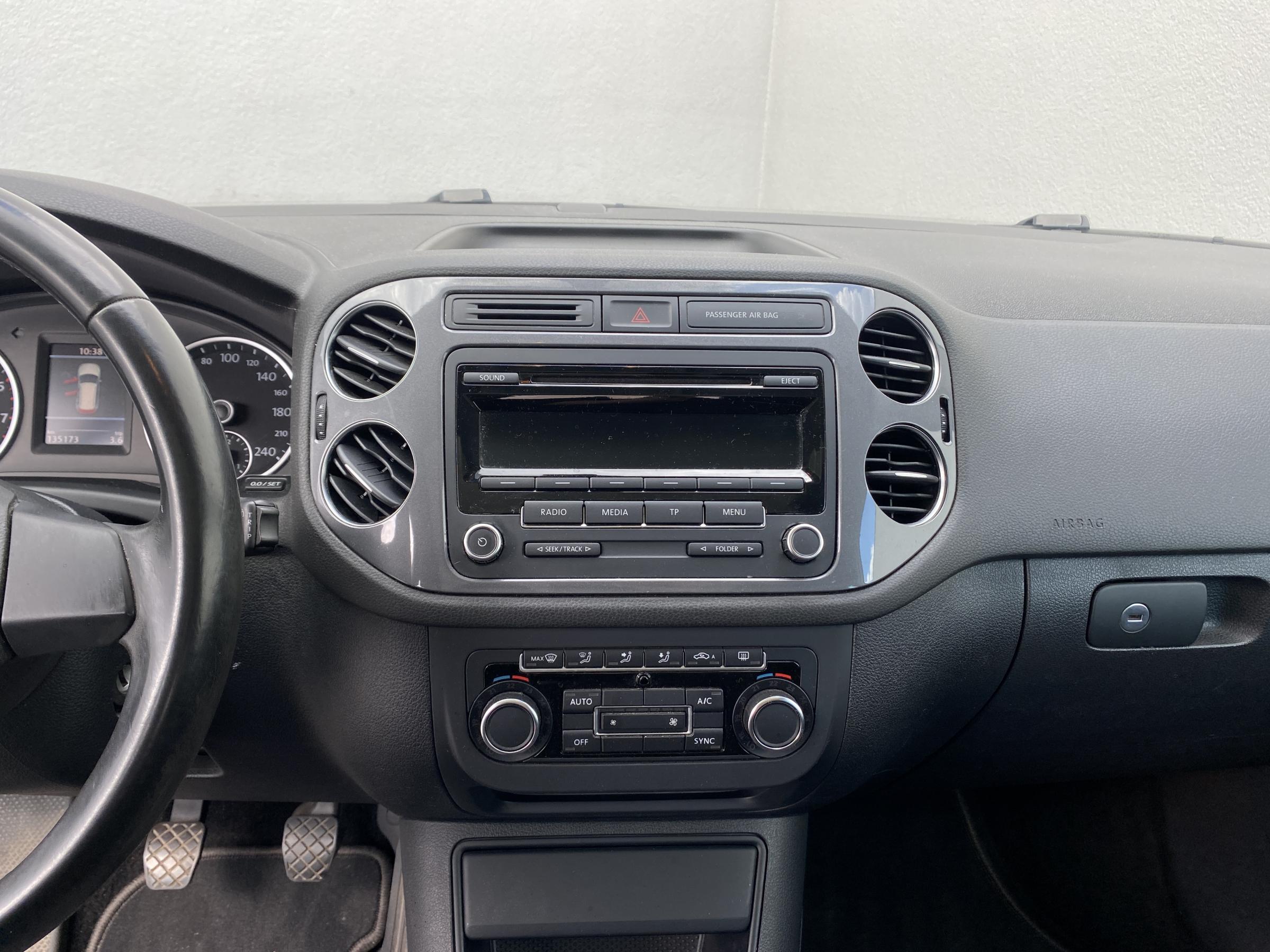 Volkswagen Tiguan, 2012 - pohled č. 10