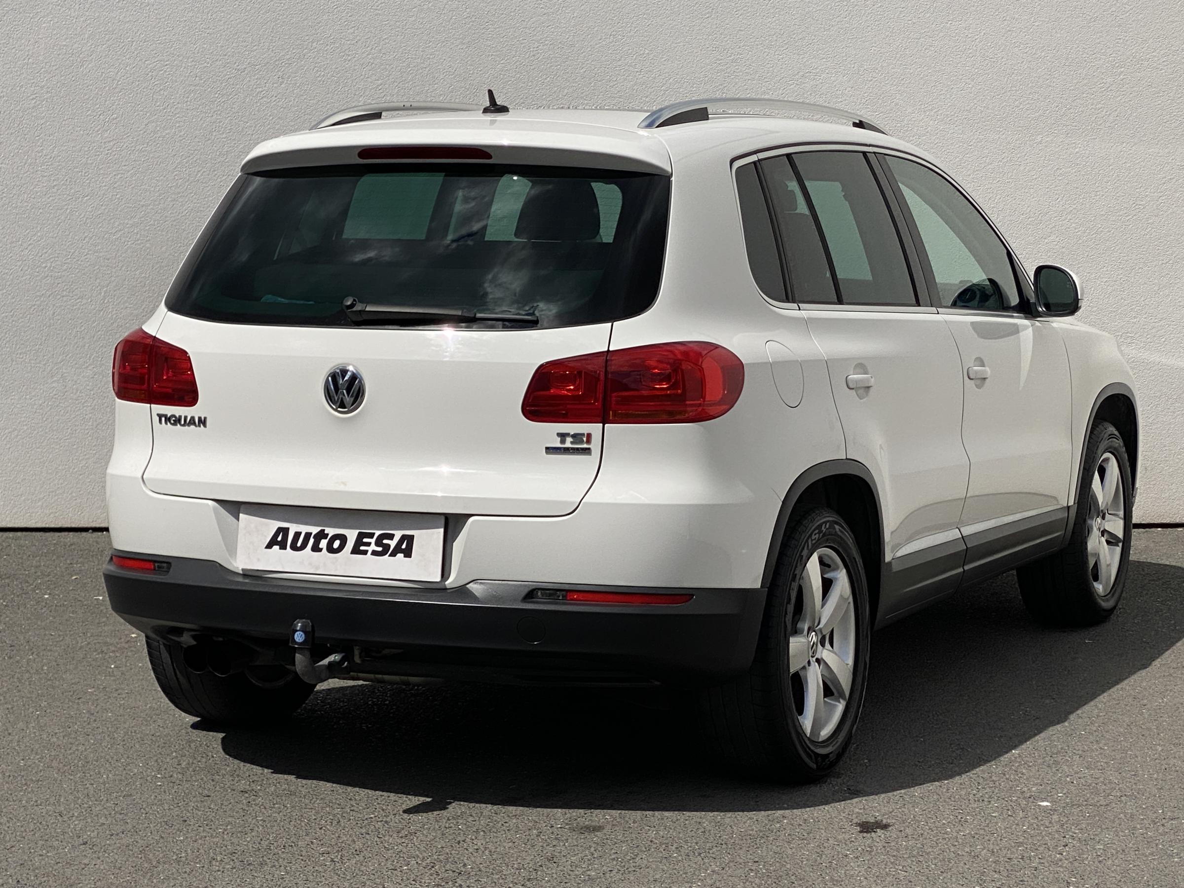 Volkswagen Tiguan, 2012 - pohled č. 4