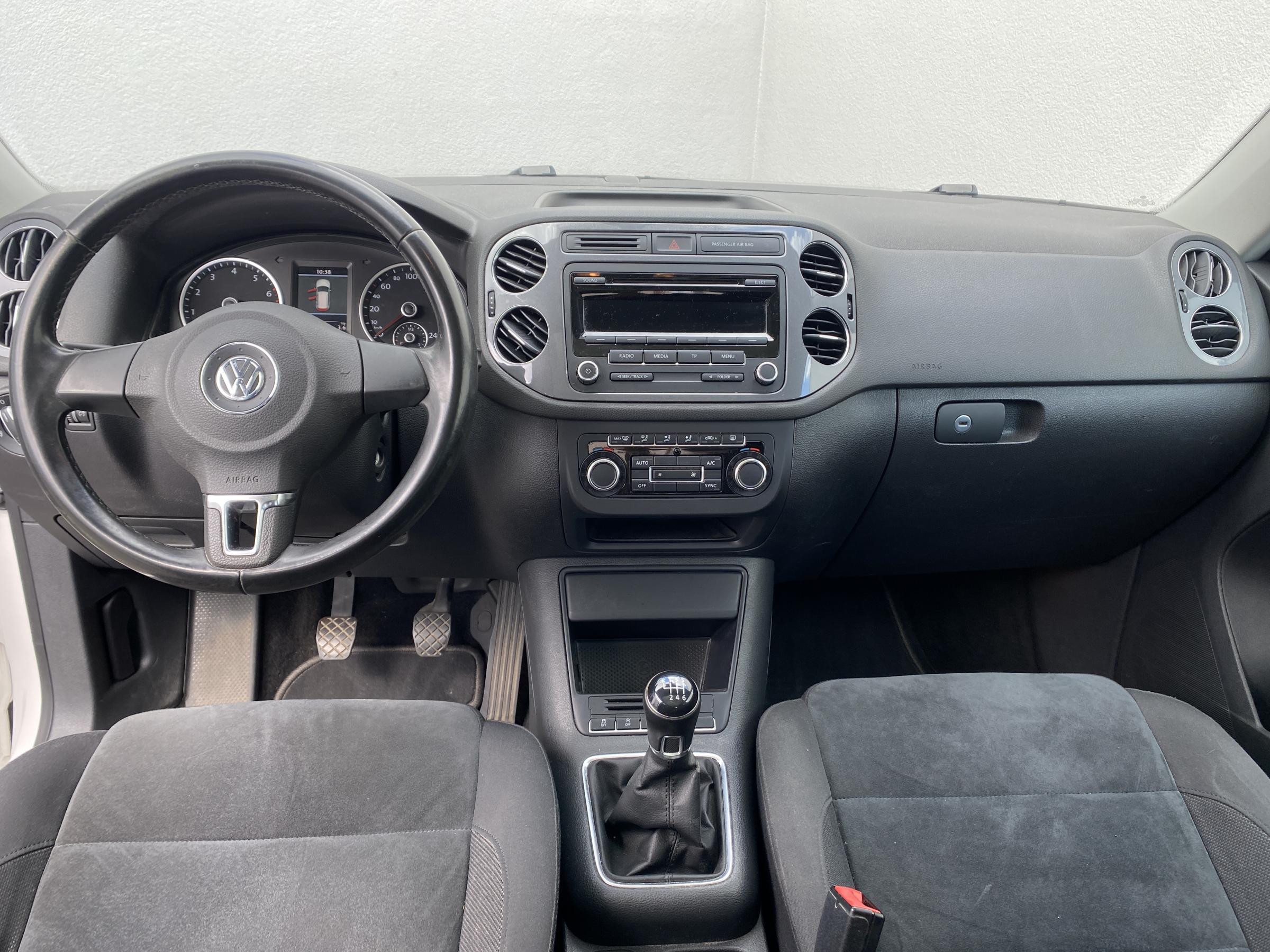 Volkswagen Tiguan, 2012 - pohled č. 8