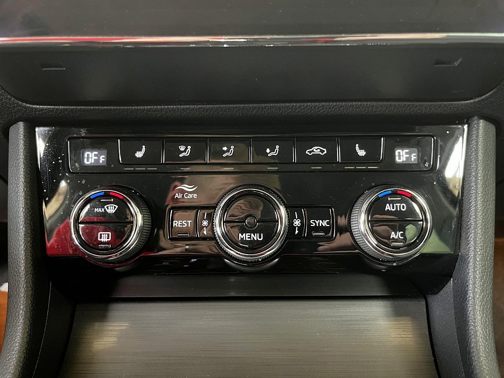 Škoda Superb III 2.0TDi Style