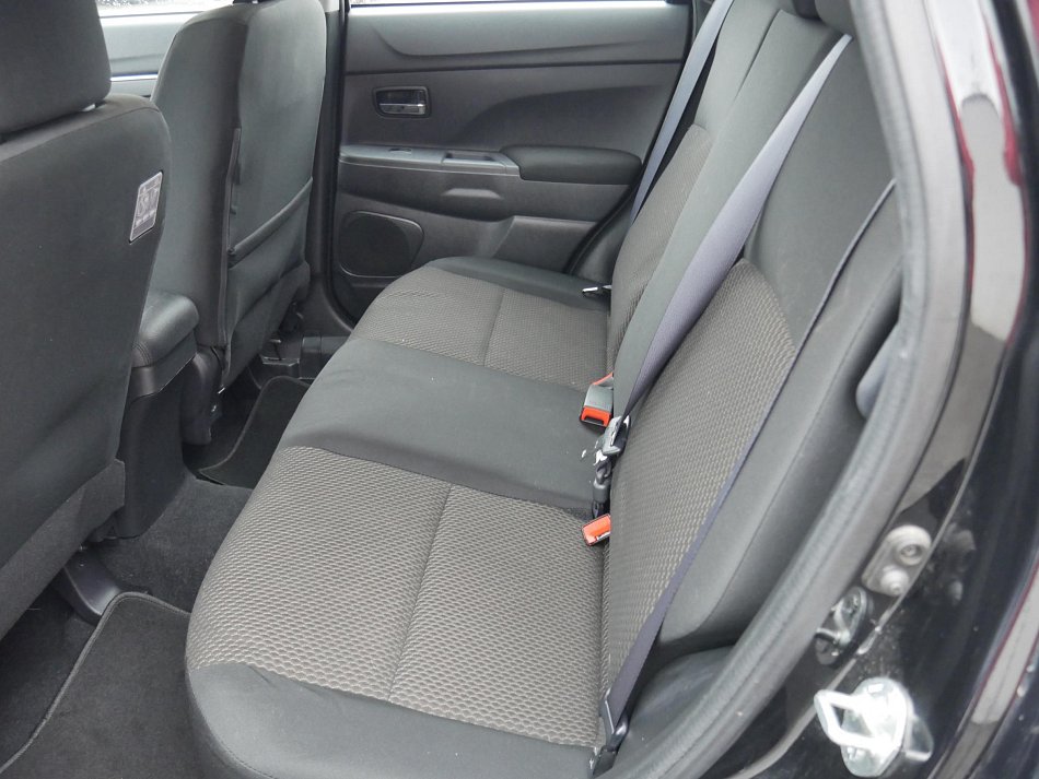 Mitsubishi ASX 1.6 MiVEC 