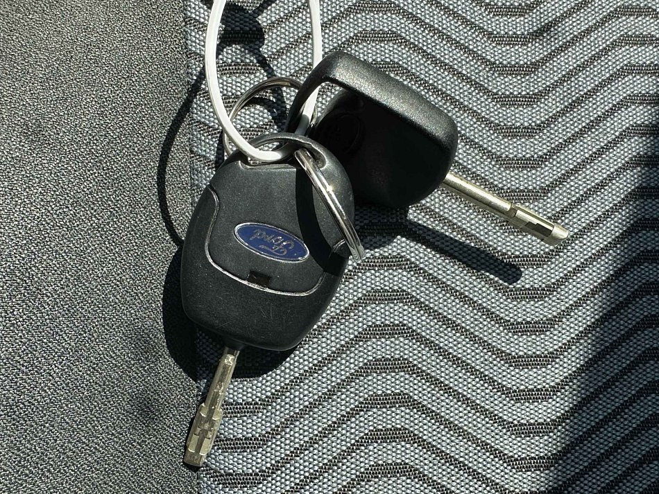 Ford Fusion 1.4i 