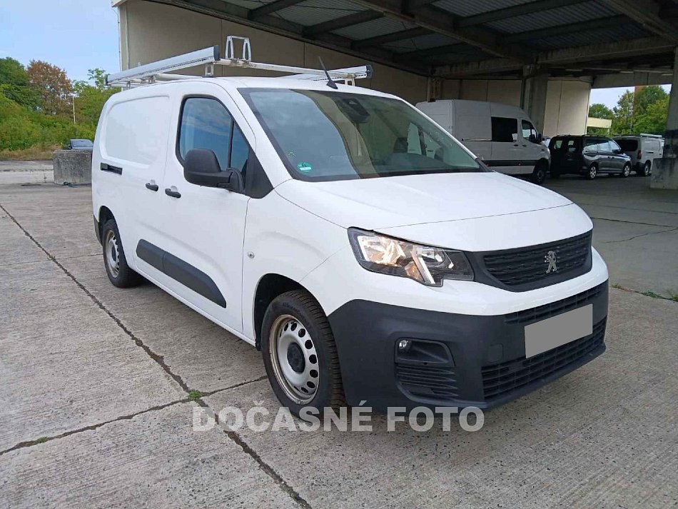 Peugeot Partner 1.5HDi Premium MAXi DÍLNA