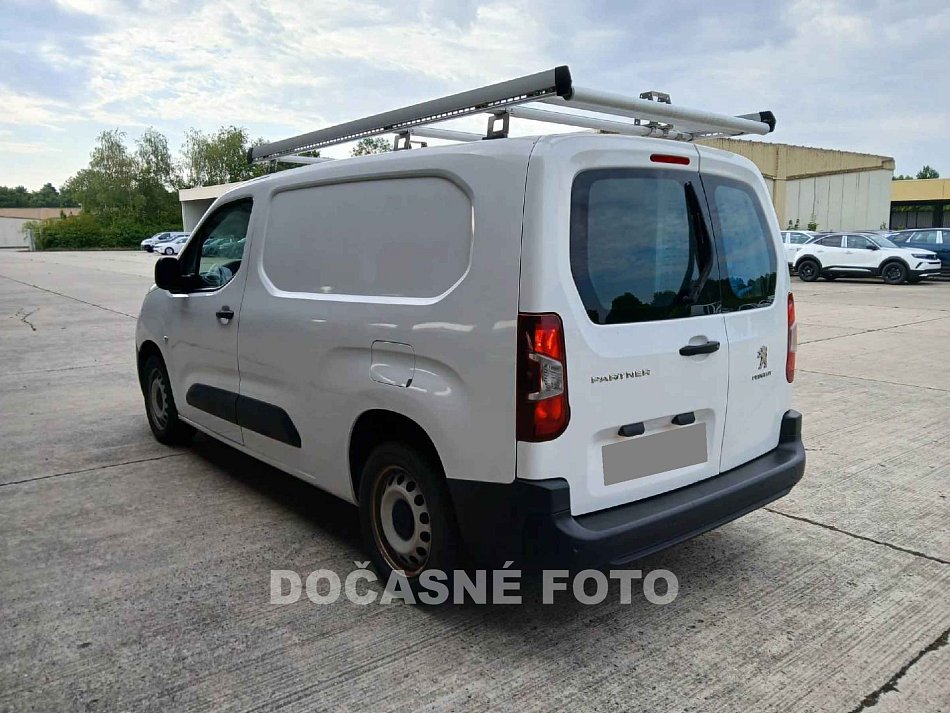 Peugeot Partner 1.5HDi Premium MAXi DÍLNA