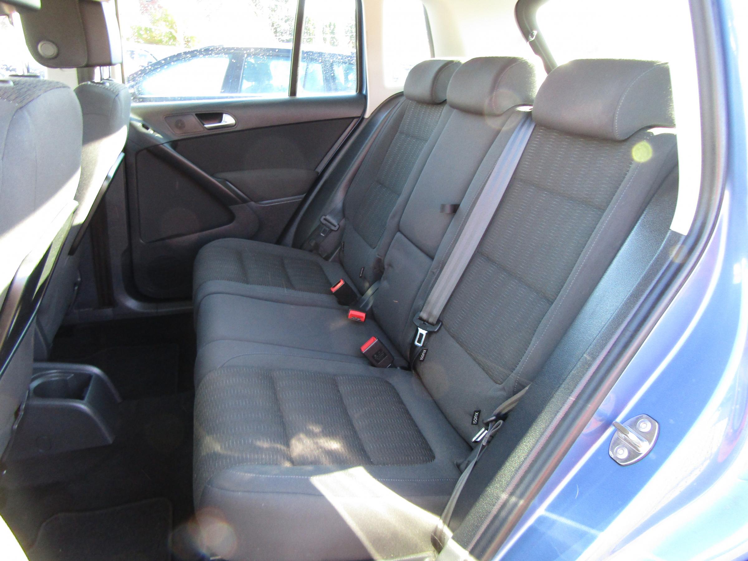 Volkswagen Tiguan, 2013 - pohled č. 10