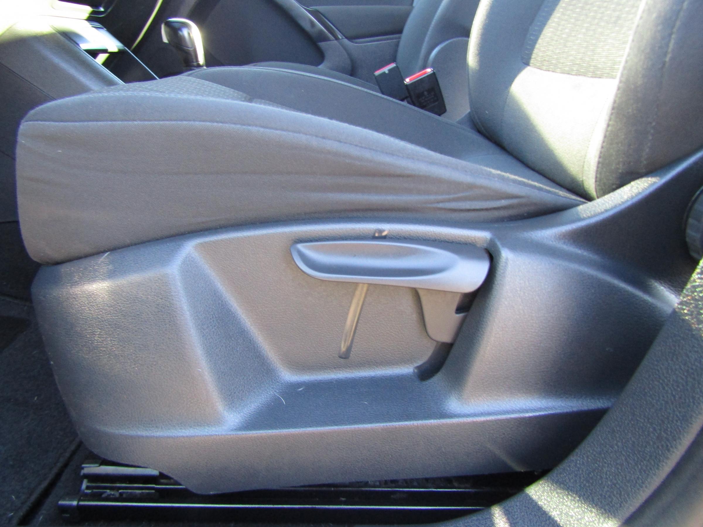 Volkswagen Tiguan, 2013 - pohled č. 11