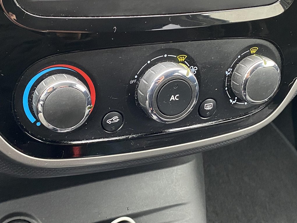 Renault Captur 1.2TCe Zen