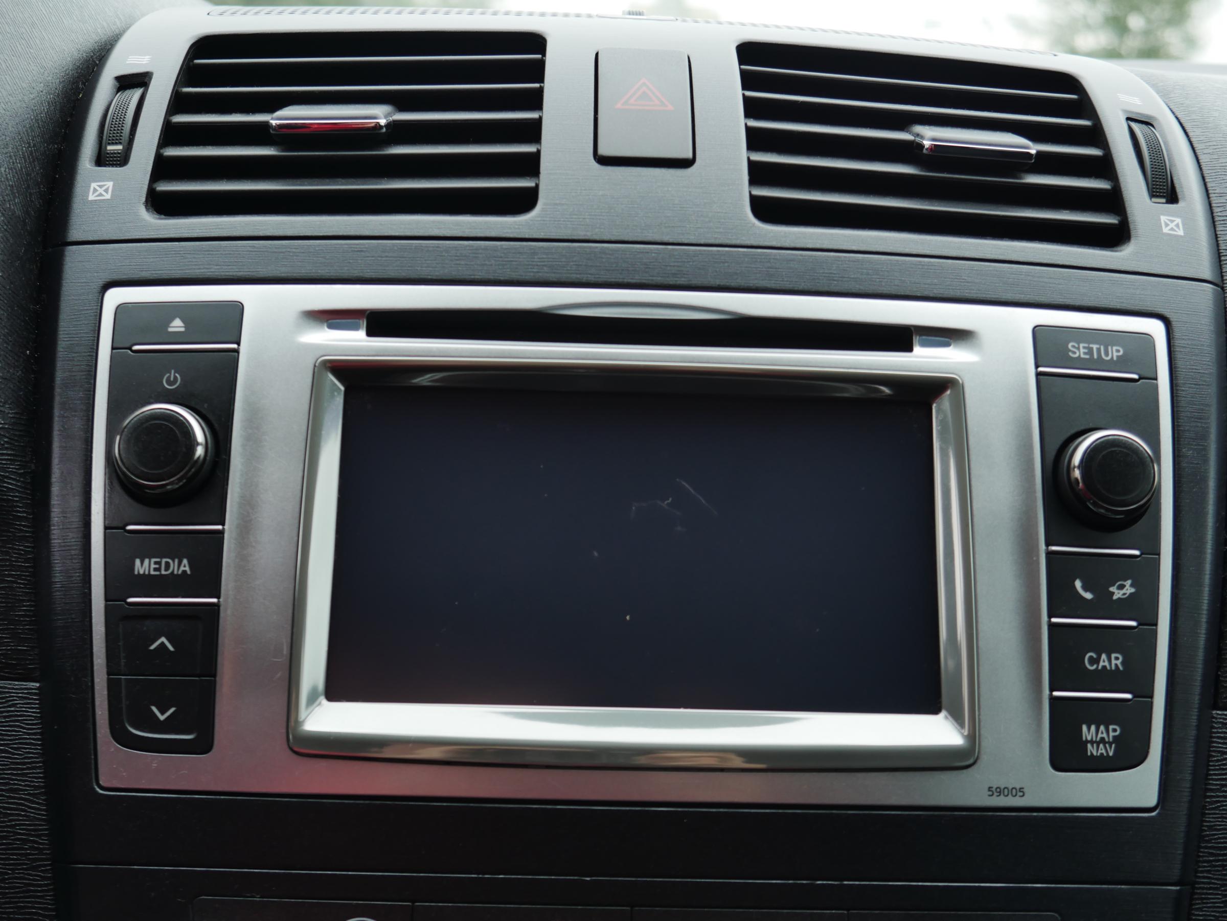 Toyota Avensis, 2010 - pohled č. 11