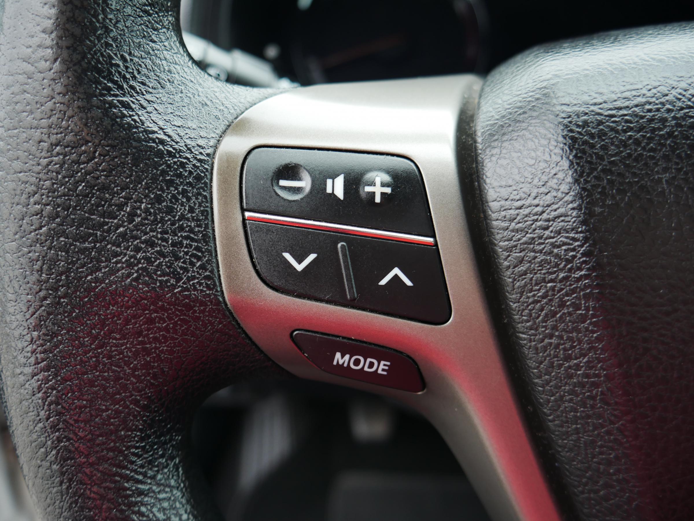 Toyota Avensis, 2010 - pohled č. 16