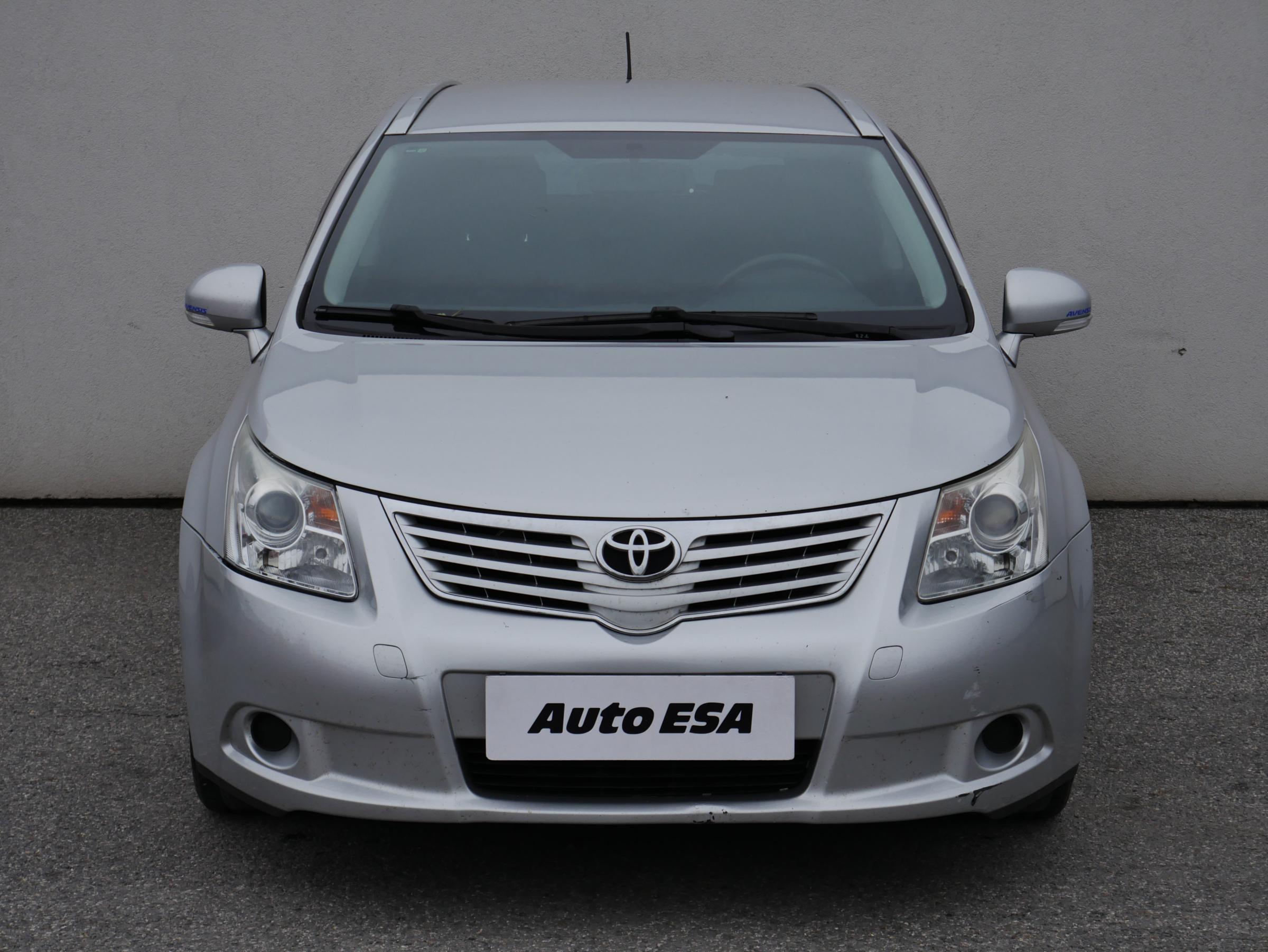 Toyota Avensis, 2010 - pohled č. 2