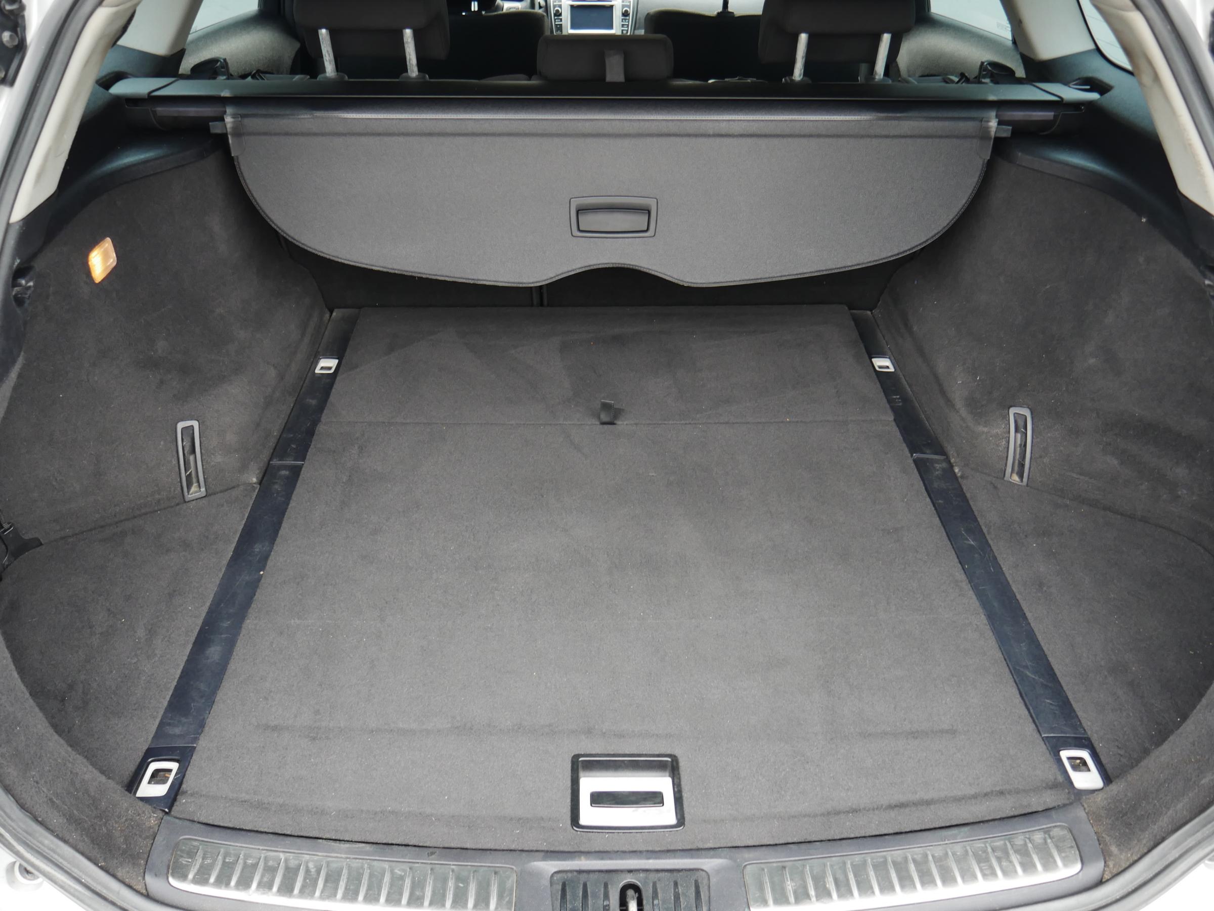 Toyota Avensis, 2010 - pohled č. 7