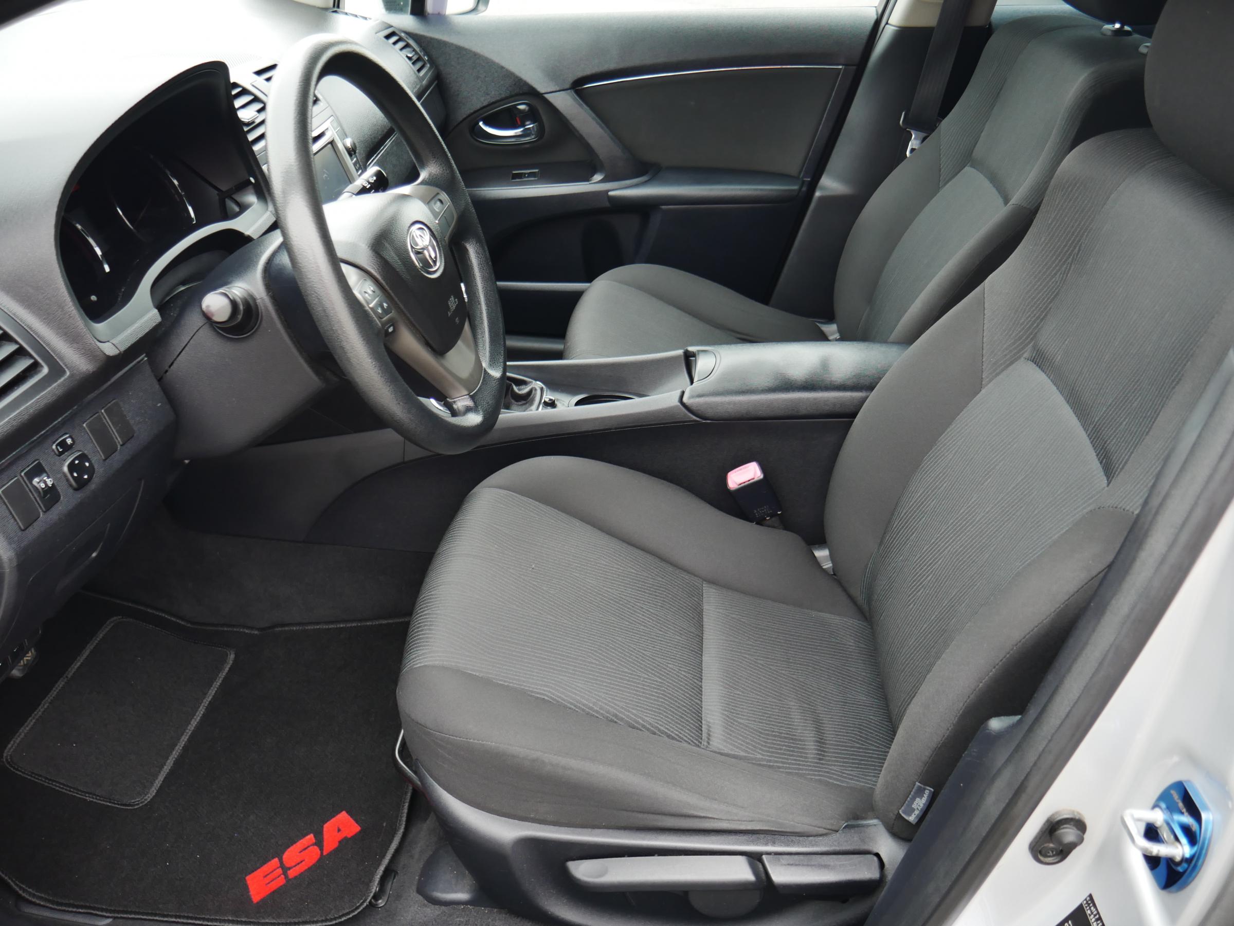 Toyota Avensis, 2010 - pohled č. 9