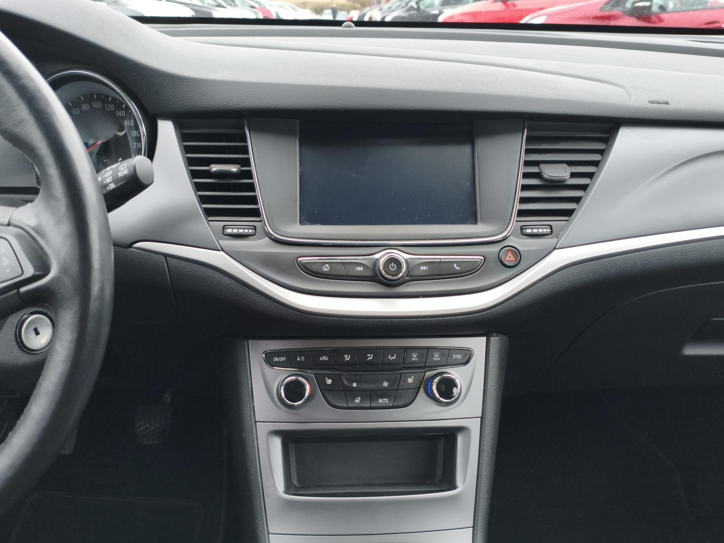 Opel Astra, 2020 - pohled č. 12