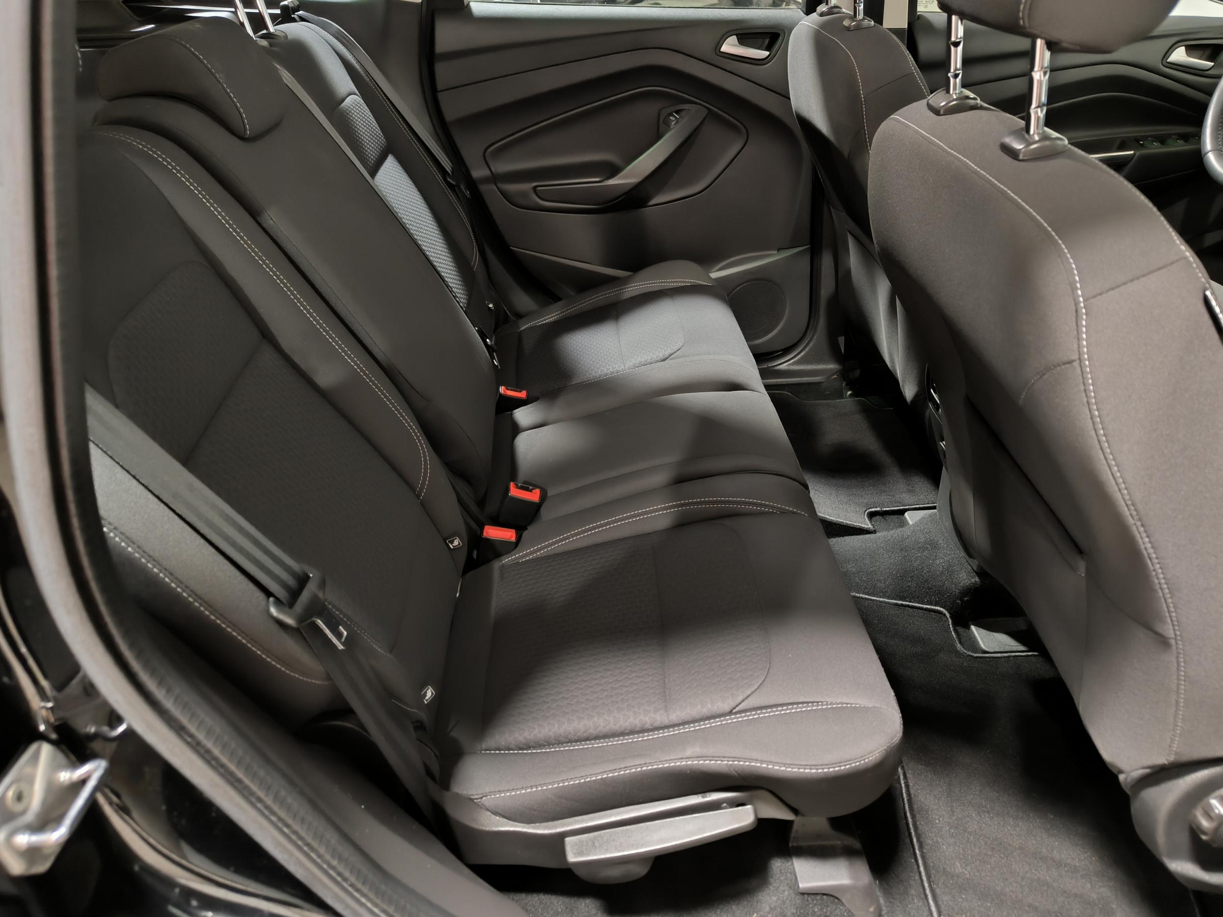 Ford Kuga, 2018 - pohled č. 11