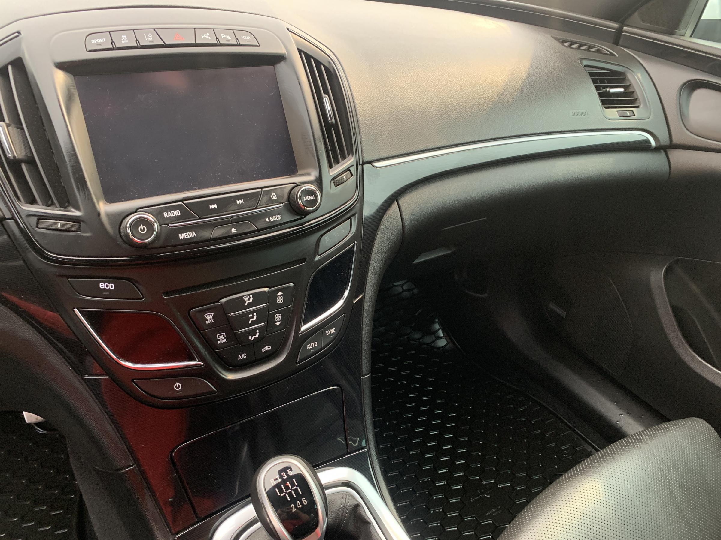 Opel Insignia, 2016 - pohled č. 14