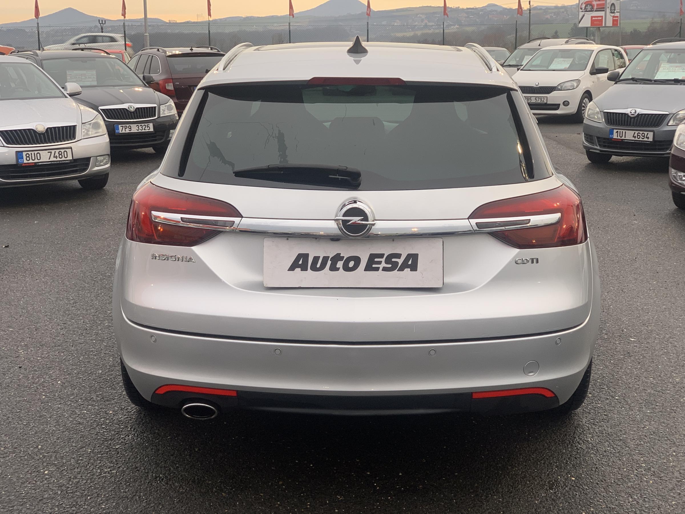 Opel Insignia, 2016 - pohled č. 5