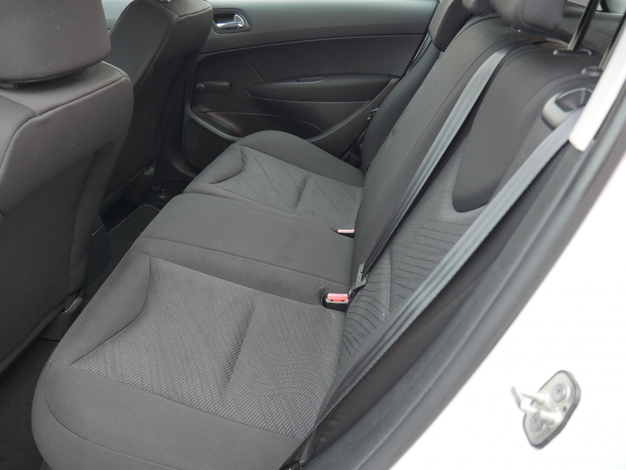 Peugeot 308, 2013 - pohled č. 10